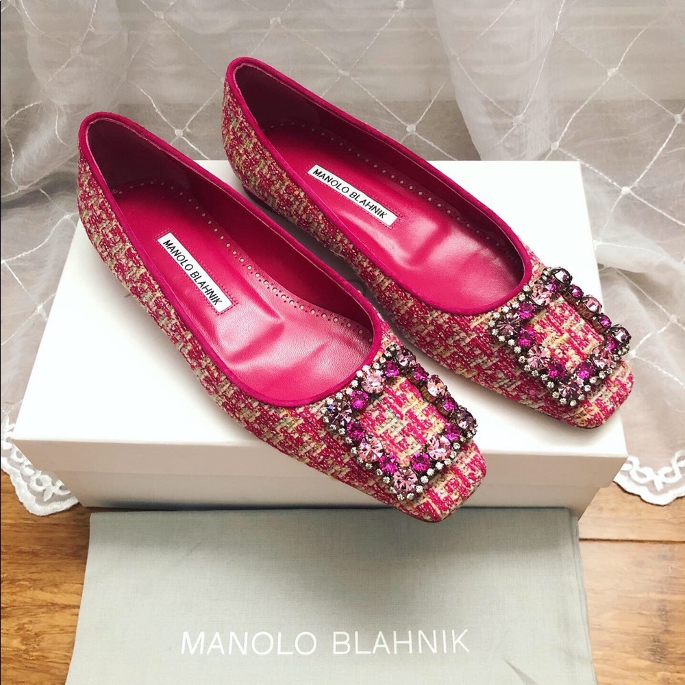Manolo blahnik CAZA Pink tweed crystal buckle flat
